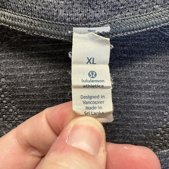 Lululemon XL Gray Men's Metal Vent Tech Athletic Workout T Shirt - Picture 5 of 11